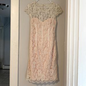ML Monique Lhuillier Dress